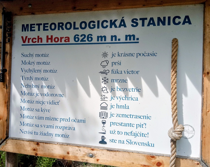 meteorologická stanica na hore
